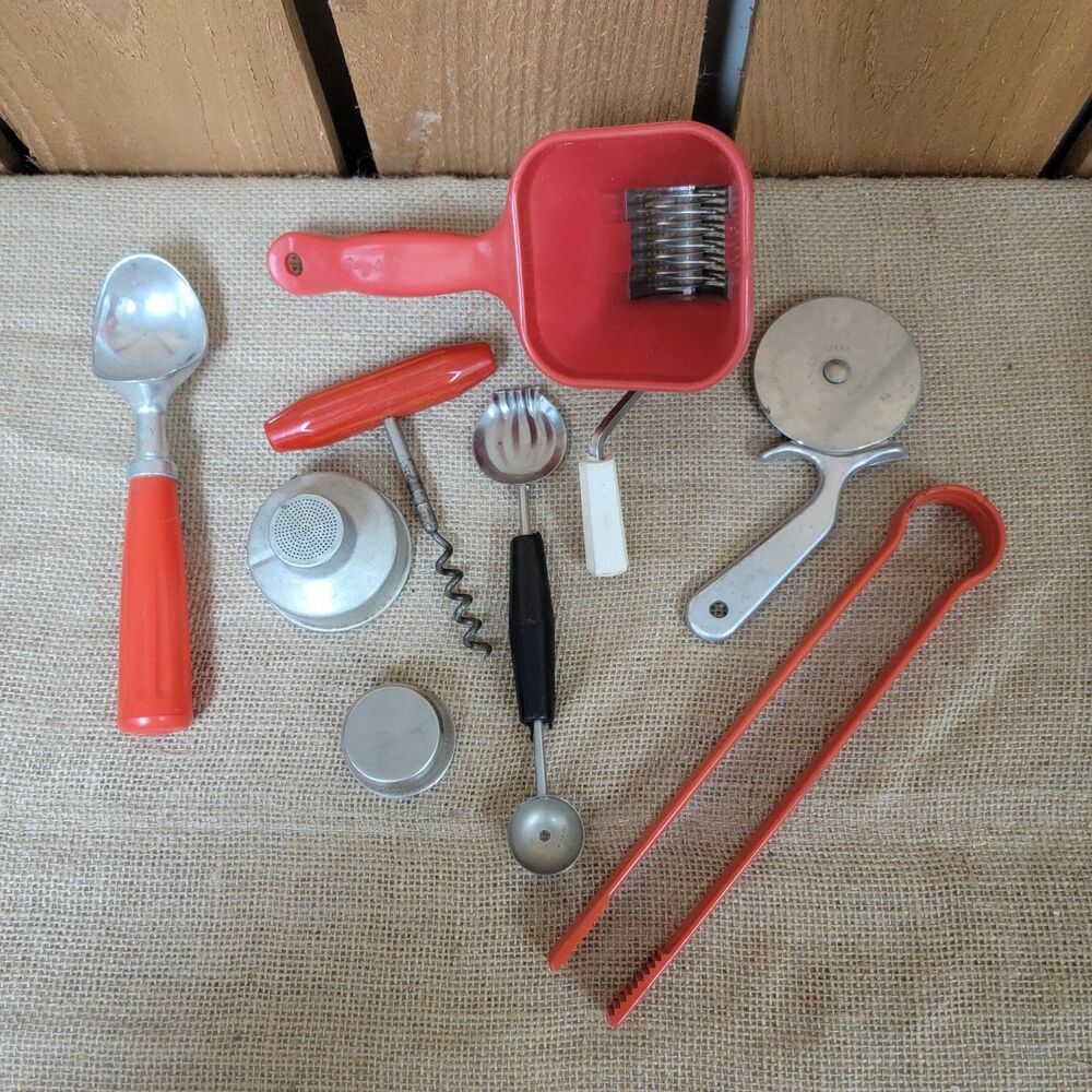 Vintage Kitchen Utensils Lot of 8 Cheese Grater, Scoops, Pizza Cutter, Wine Open